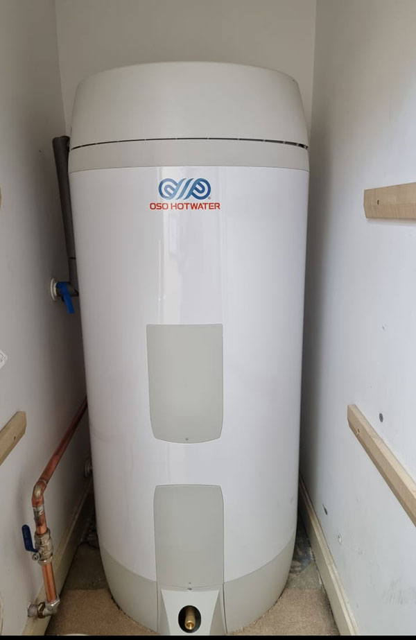 hotwater cylinder installation